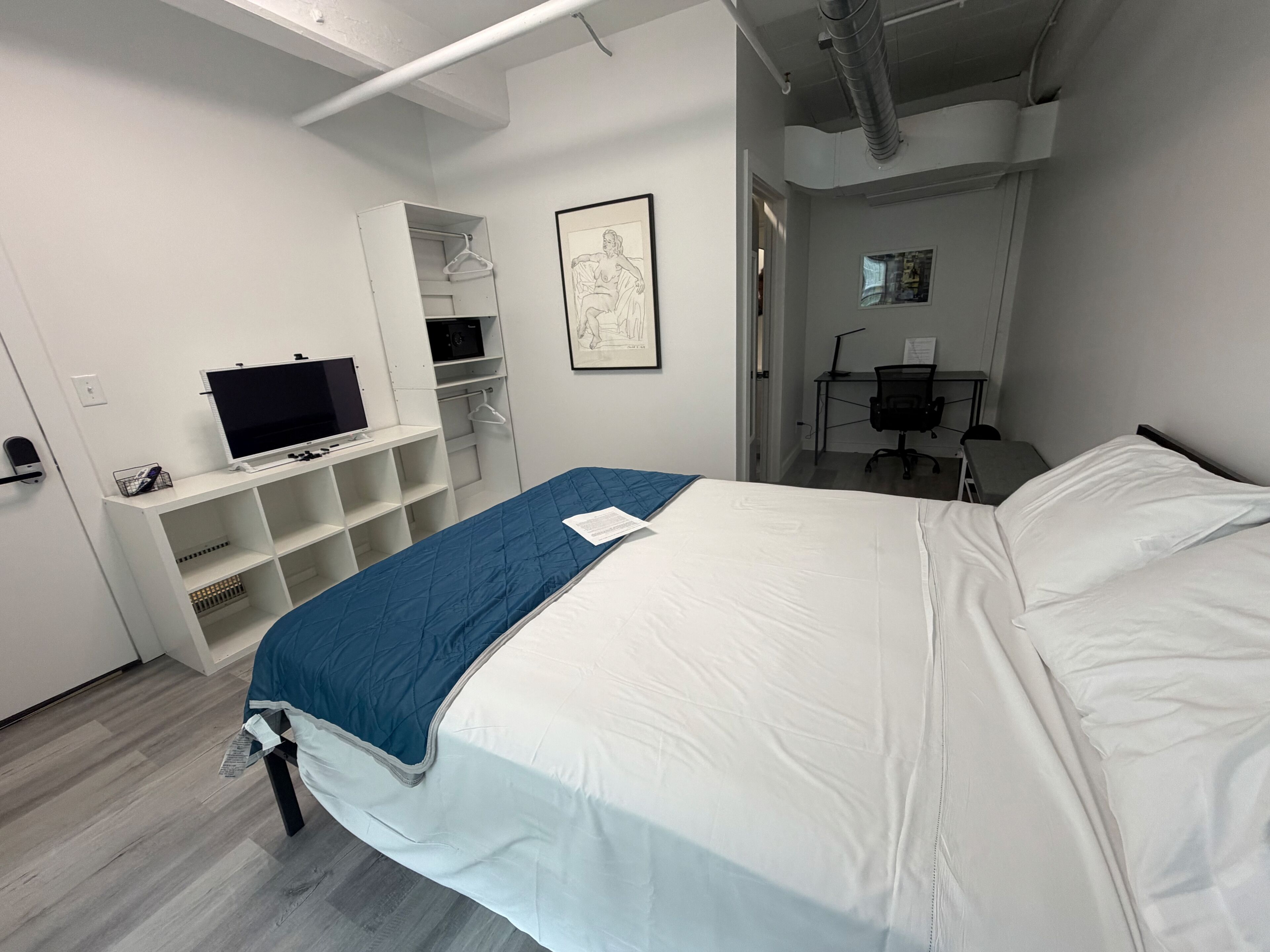 Desk, laptop workspace, WiFi (free), bed sheets