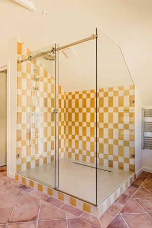 Seife, Toilettenpapier