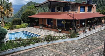 Villa Veronica large house with beautiful view and spacious for large families