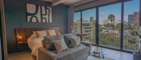 Luxury-Studiosuite, Stadtblick | Wohnbereich