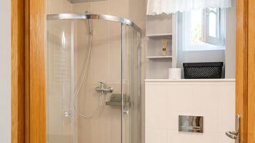 Appartamento Comfort, vista giardino | Bagno