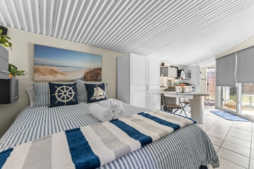 Stay Like a Sailboat | Studio + Outdoor Shower