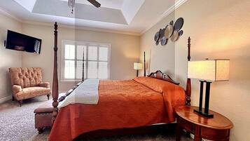 Villa, Multiple Beds, Golf View (TeeTime Green) | 4 bedrooms, individually decorated, individually furnished, bed sheets
