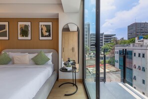 Premium Apartment, Balcony, City View | In-room safe, iron/ironing board, free WiFi - Capitalia El Angel (Mexico City)