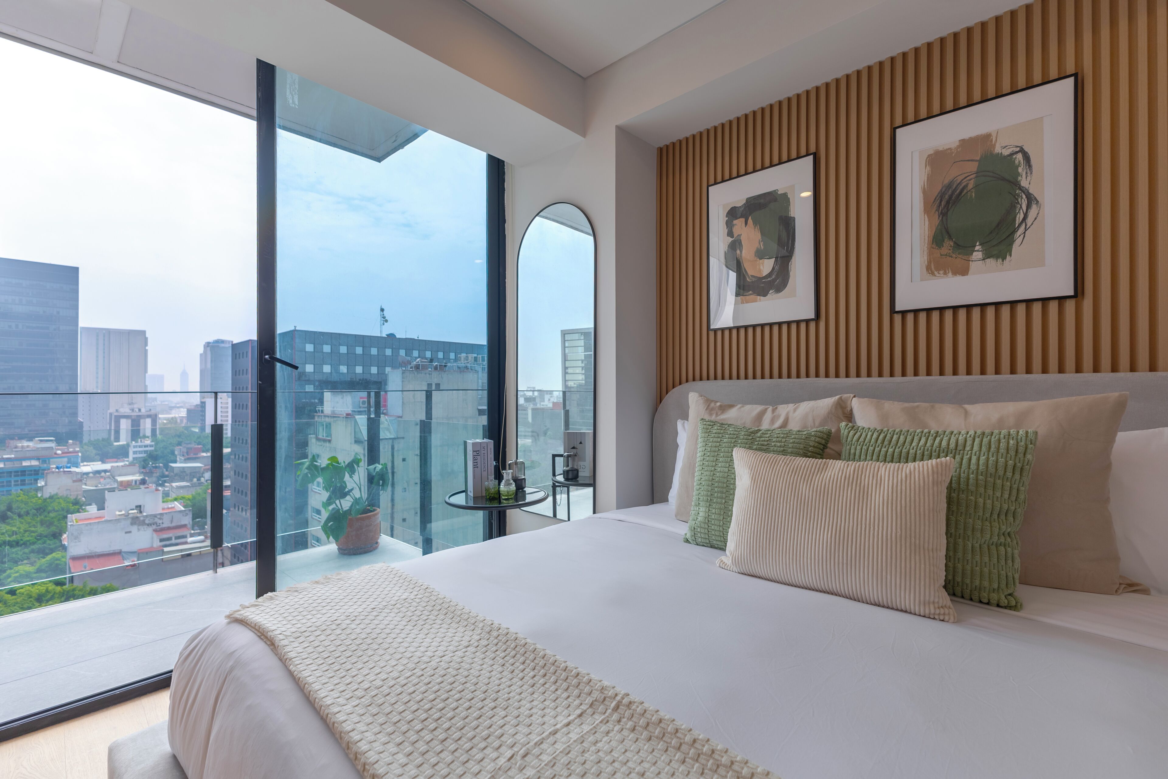 Apartamento Premium, balcón | Caja fuerte, tabla de planchar con plancha, wifi gratis
