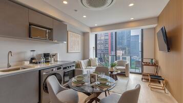 Apartamento Premium, balcón | Zona de estar