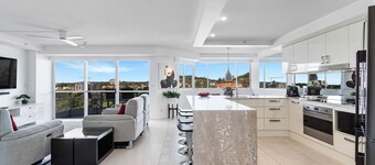 The Surf Breeze Retreat