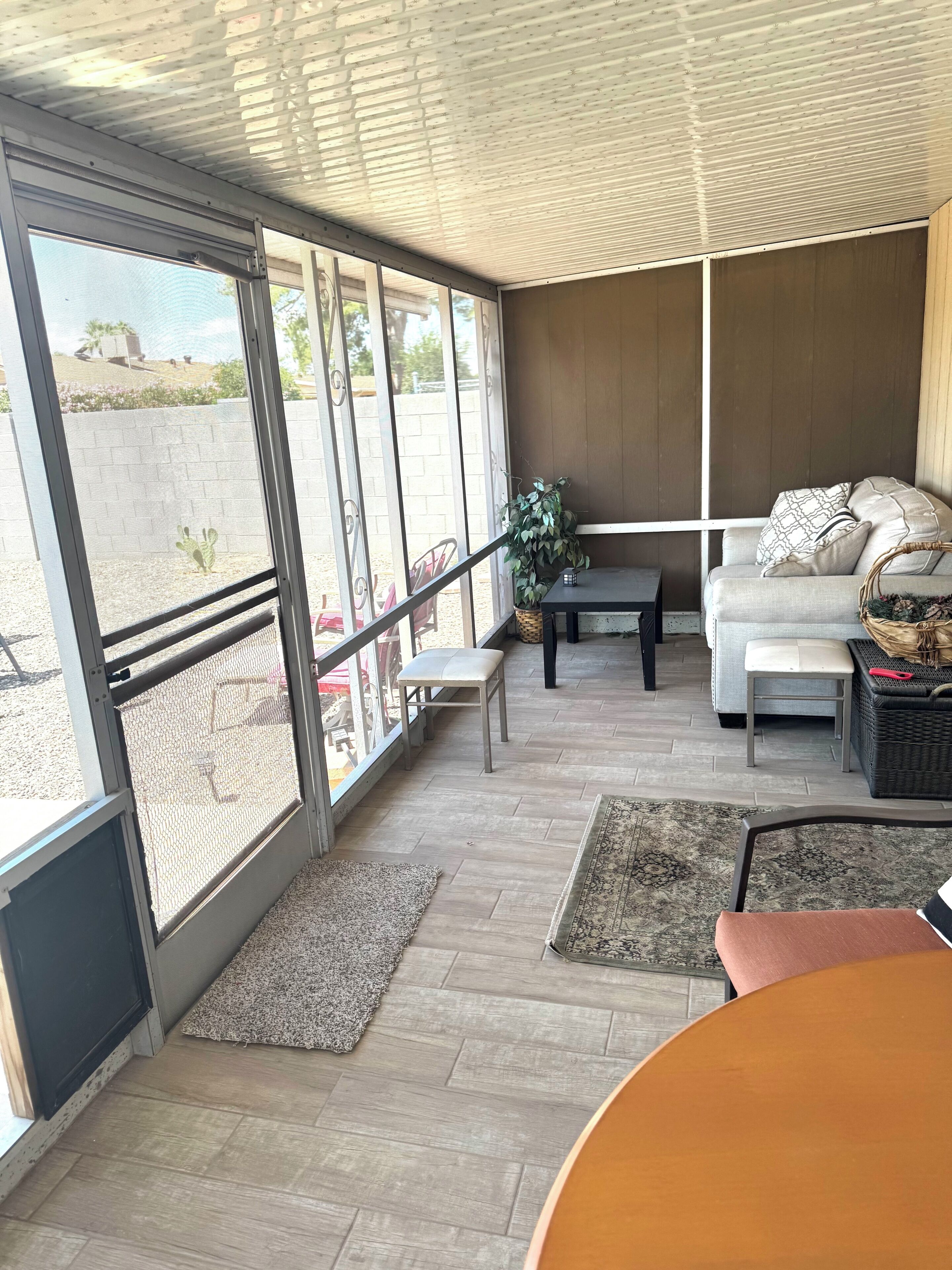 Sun City Getaways 3-bed 2-bath Home. 4-night Min. 1600 Per Month For July/august - Sun City, AZ