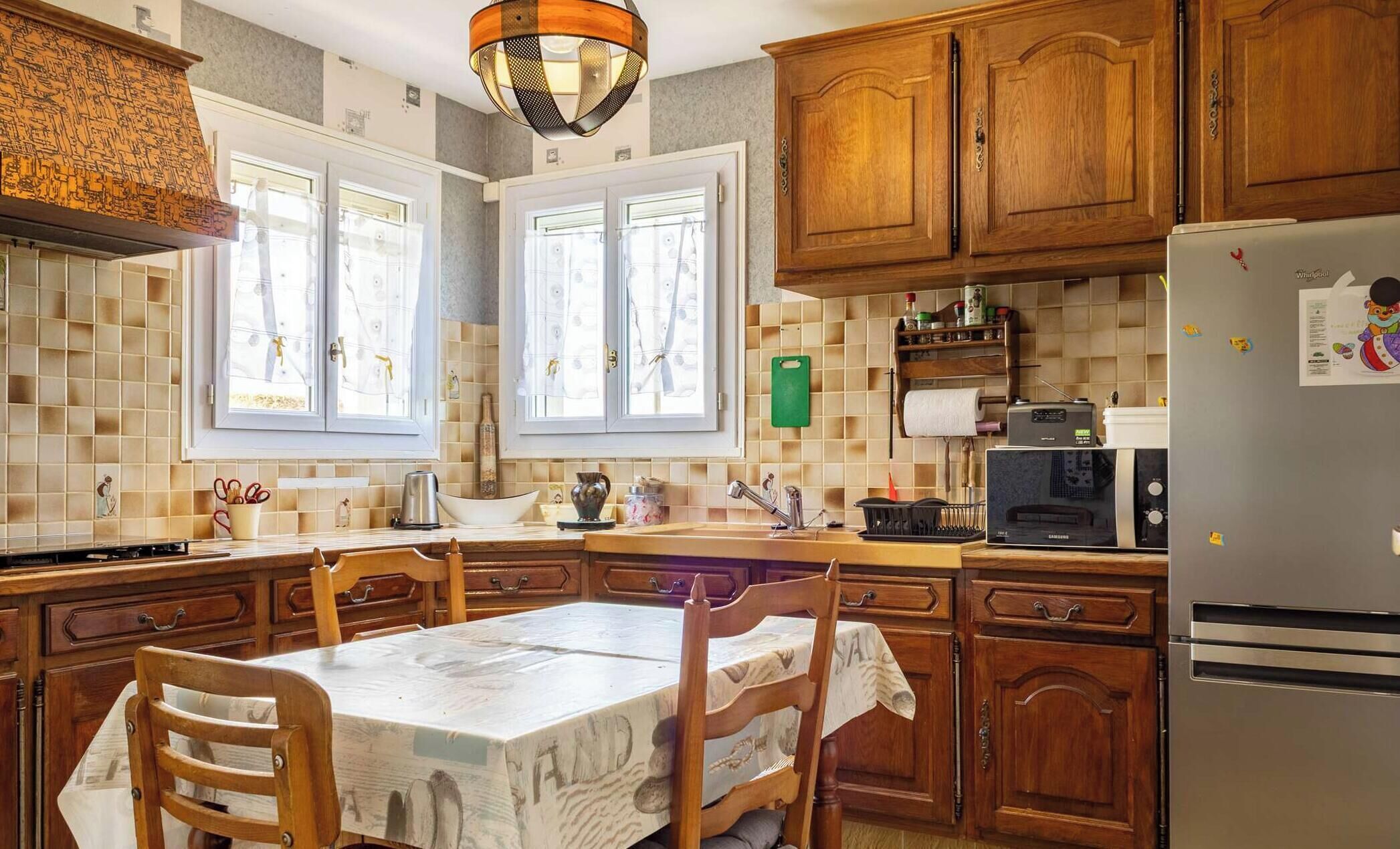 Fridge, microwave, oven, toaster