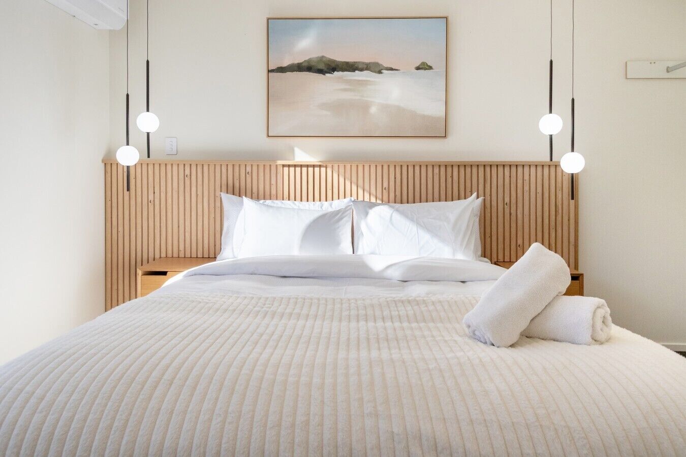 1 chambre, fer et planche à repasser, Wi-Fi, literie fournie