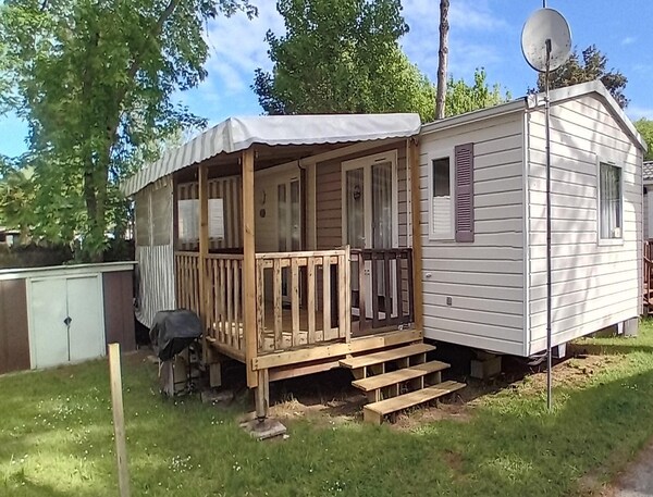 Cosy Retreat Near Saint-jean-de-monts - Vendée