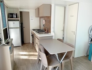 House | Private kitchen - Cosy Retreat Near Saint-jean-de-monts (Saint-Jean-de-Monts)