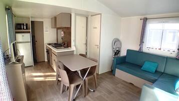 House | Dining
