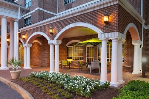 SpringHill Suites | Jr Queen Suite | Water Country, Outlets, The Pottery