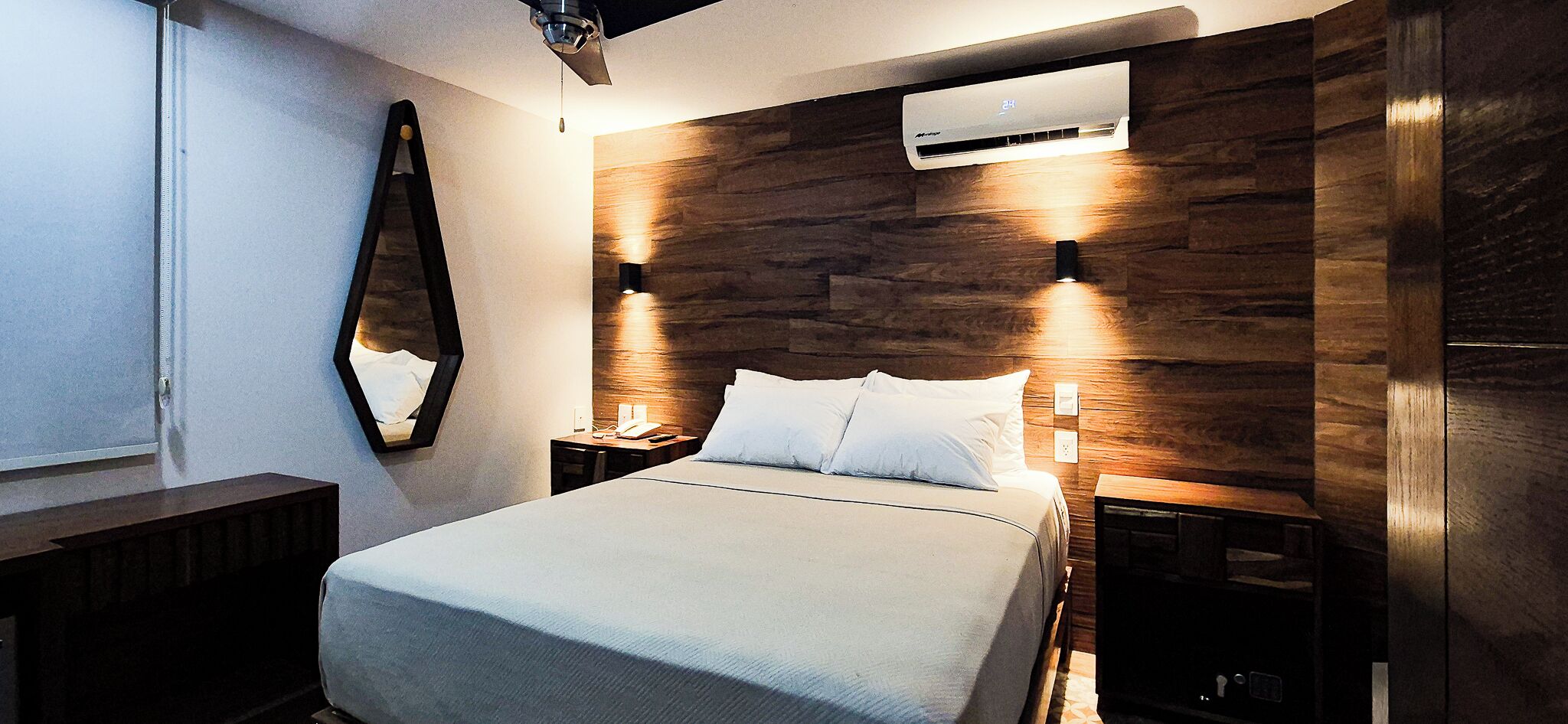 Habitación estándar | Caja fuerte, wifi gratis, ropa de cama