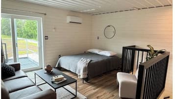 Silitysrauta/-lauta, ilmainen Wi-Fi, vuodevaatteet