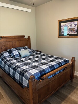 WiFi, bed sheets