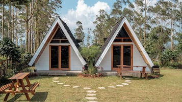 Tempat makan outdoor