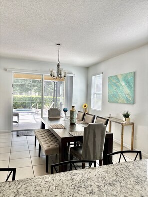 Dining - 6079 Spacious 7BR Family Getaway, Solterra Resort (Davenport)