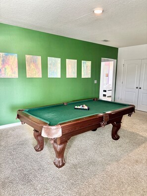 Games room - 6079 Spacious 7BR Family Getaway, Solterra Resort (Davenport)