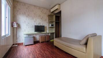 Kamar Twin Eksekutif | Meja kerja, Wi-Fi gratis, dan seprai linen