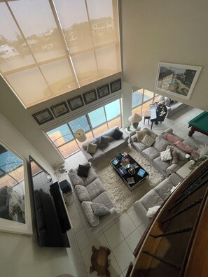 Living area - Beach House on the Gold Coast Canal - Room 2 (Helensvale)