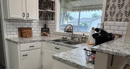 Tranquil 2-bedroom house in a great location in Scott City