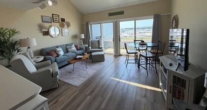 Waterfront Condo Beautiful Spring Lake - Grand Haven