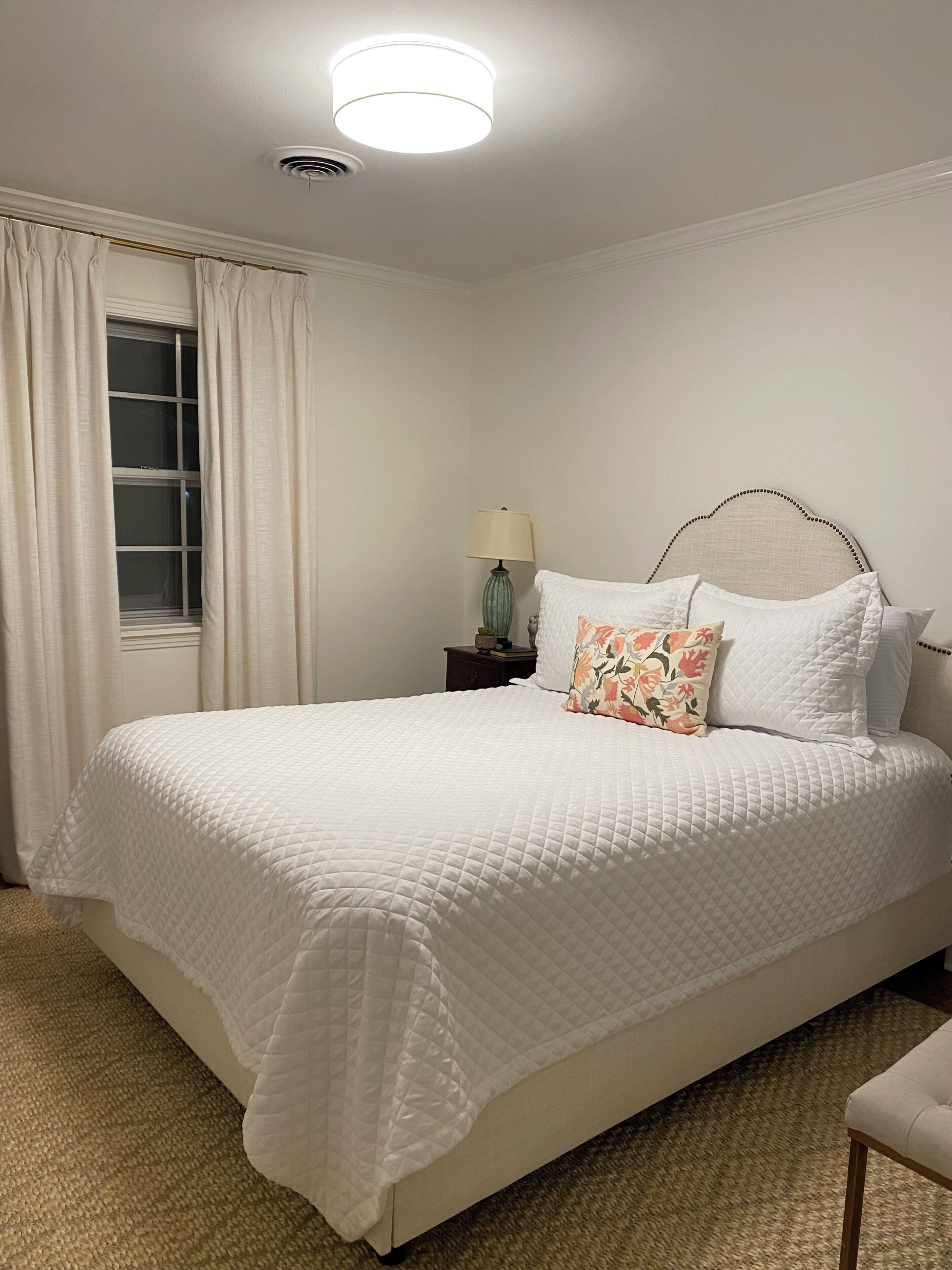 3 bedrooms, WiFi, bed sheets
