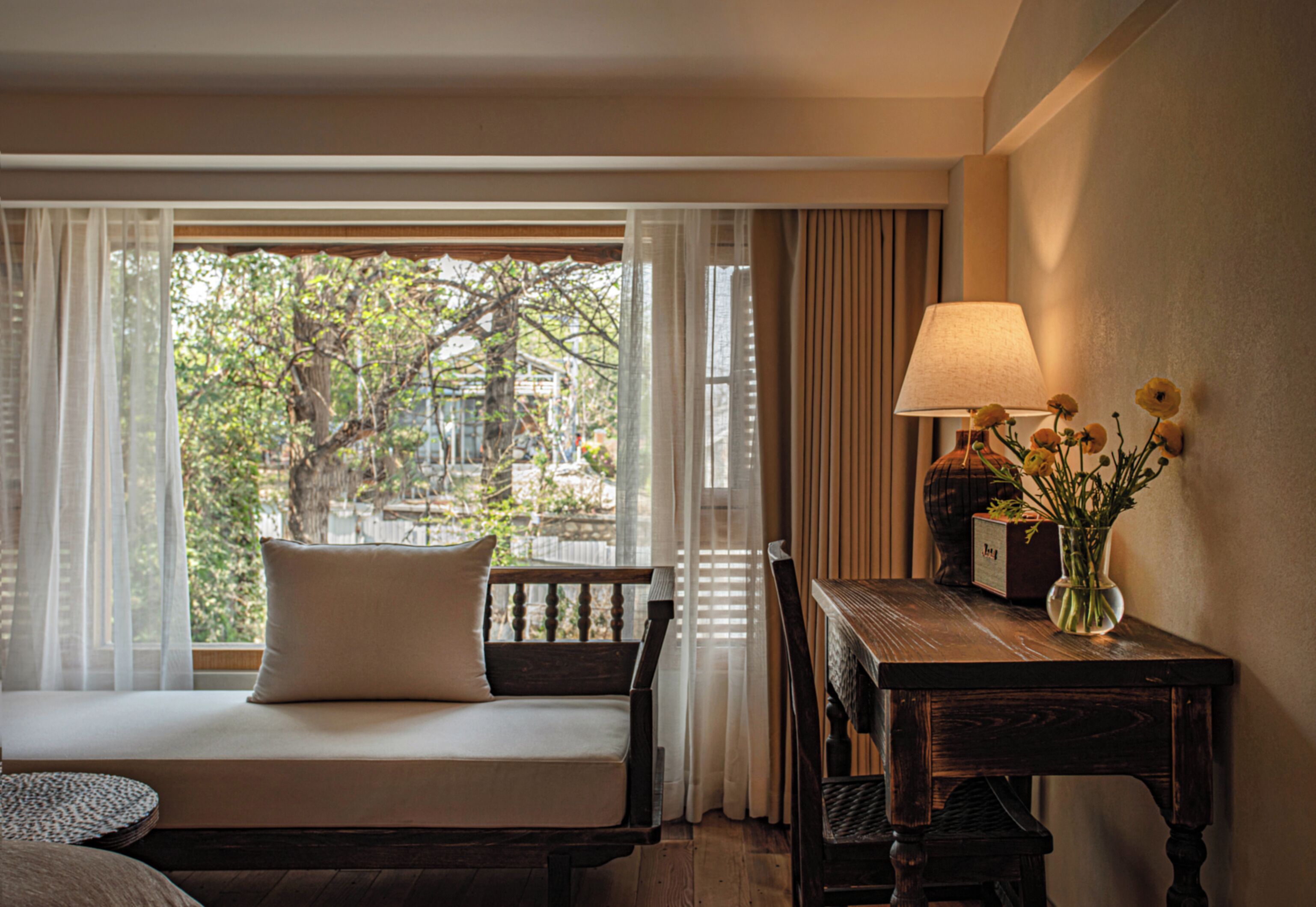 Senior Twin Room | Down comforters, minibar, blackout drapes, iron/ironing board