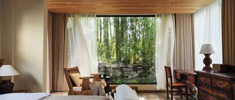 Premier Double Room | Down comforters, minibar, blackout drapes, iron/ironing board