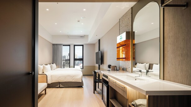 Ảnh chưa phân loại, 1 trong số 6 ảnh, nút