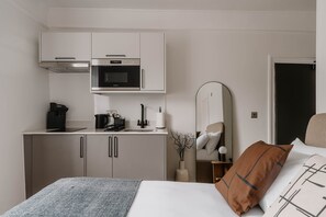 Room - Cozy Double Room near King's Cross (London)