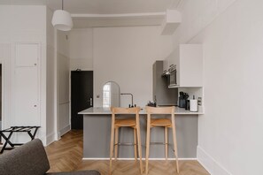 Interior - Stylish Double En-Suite in Bloomsbury (London)