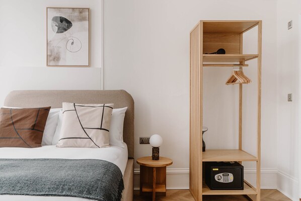 Room - Stylish Double En-Suite in Bloomsbury (London)