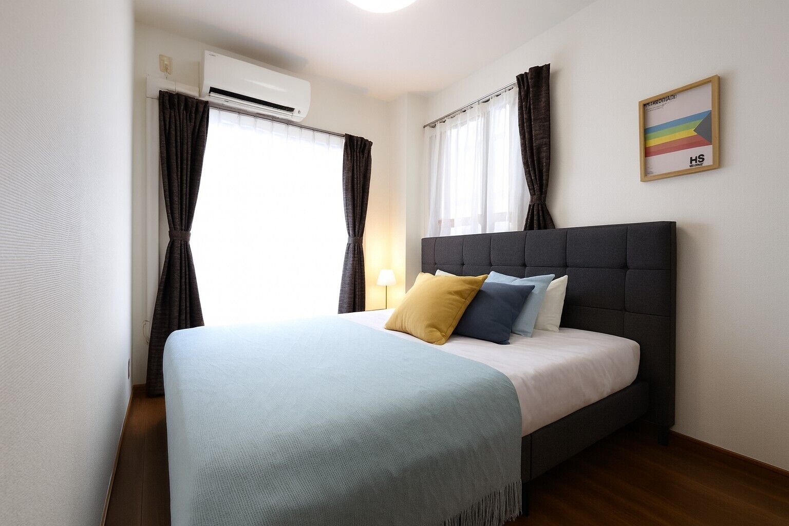 5 bedrooms, iron/ironing board, free WiFi, bed sheets