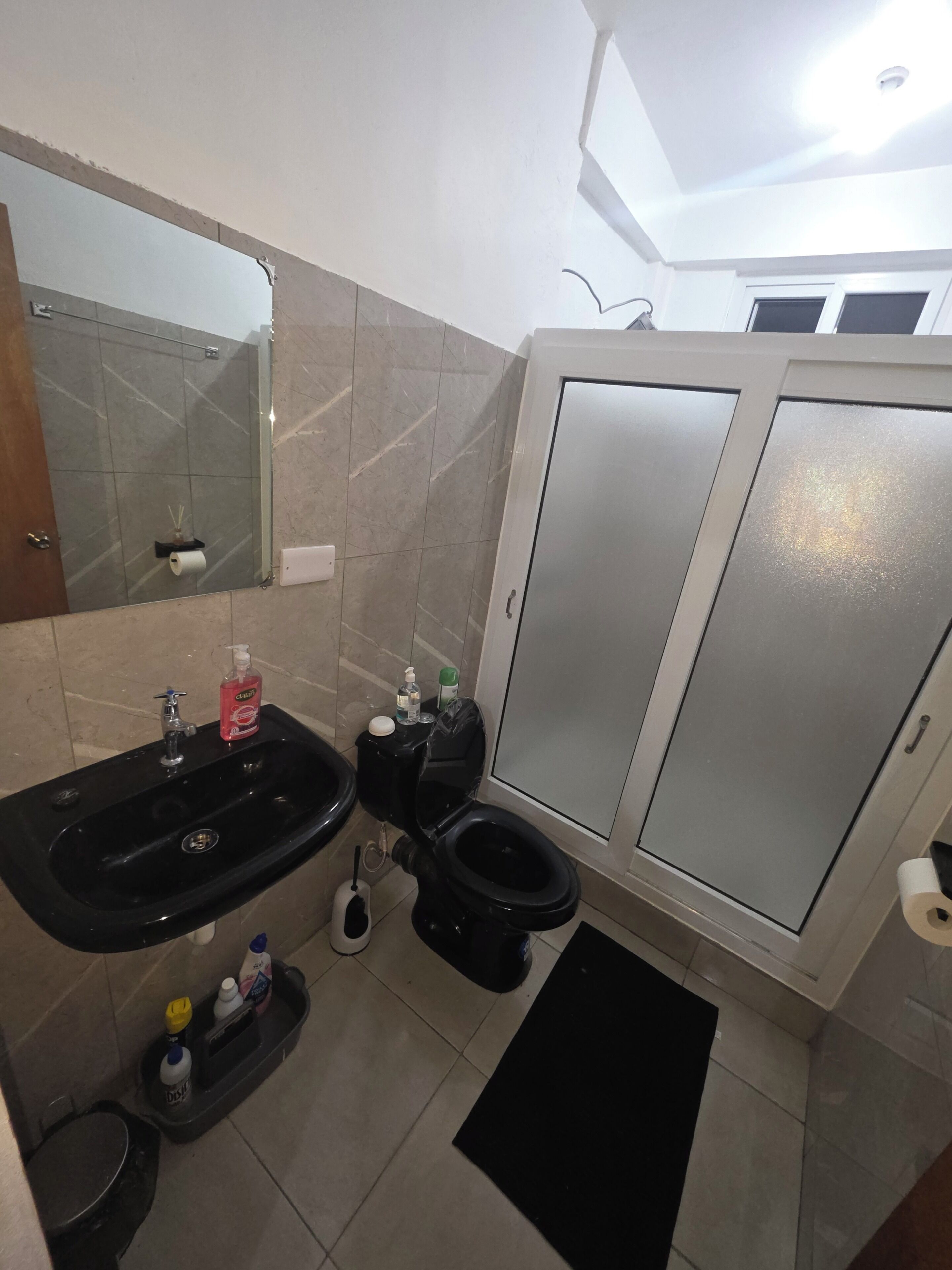 Apartment, 2 Bedrooms, Pool Access, Mountain View | Bathroom | Towels