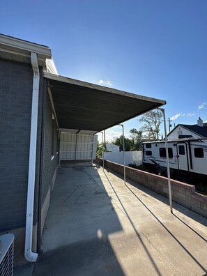 Property grounds - Central Orem Stay (Orem)