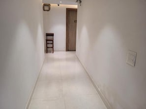 Deluxe Double Room, Balcony, City View | Interior - Hotel Royal Vilas (bharatpur)