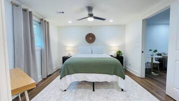 1 habitación, tabla de planchar con plancha y wifi