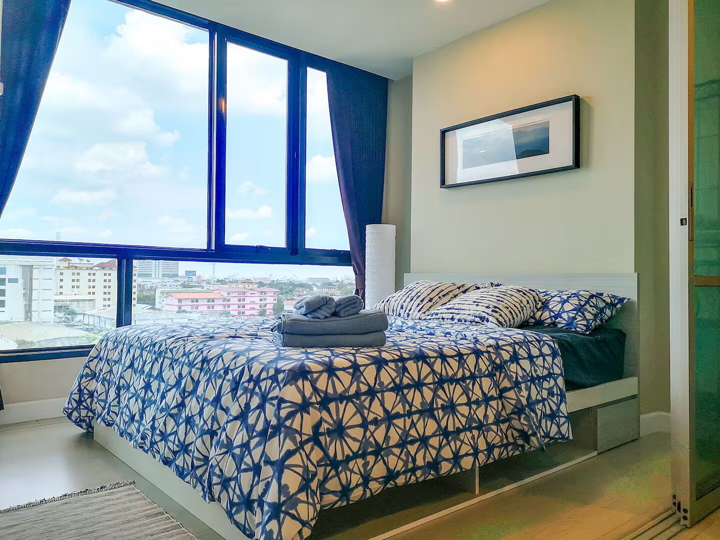 1 bedroom, iron/ironing board, WiFi, bed sheets