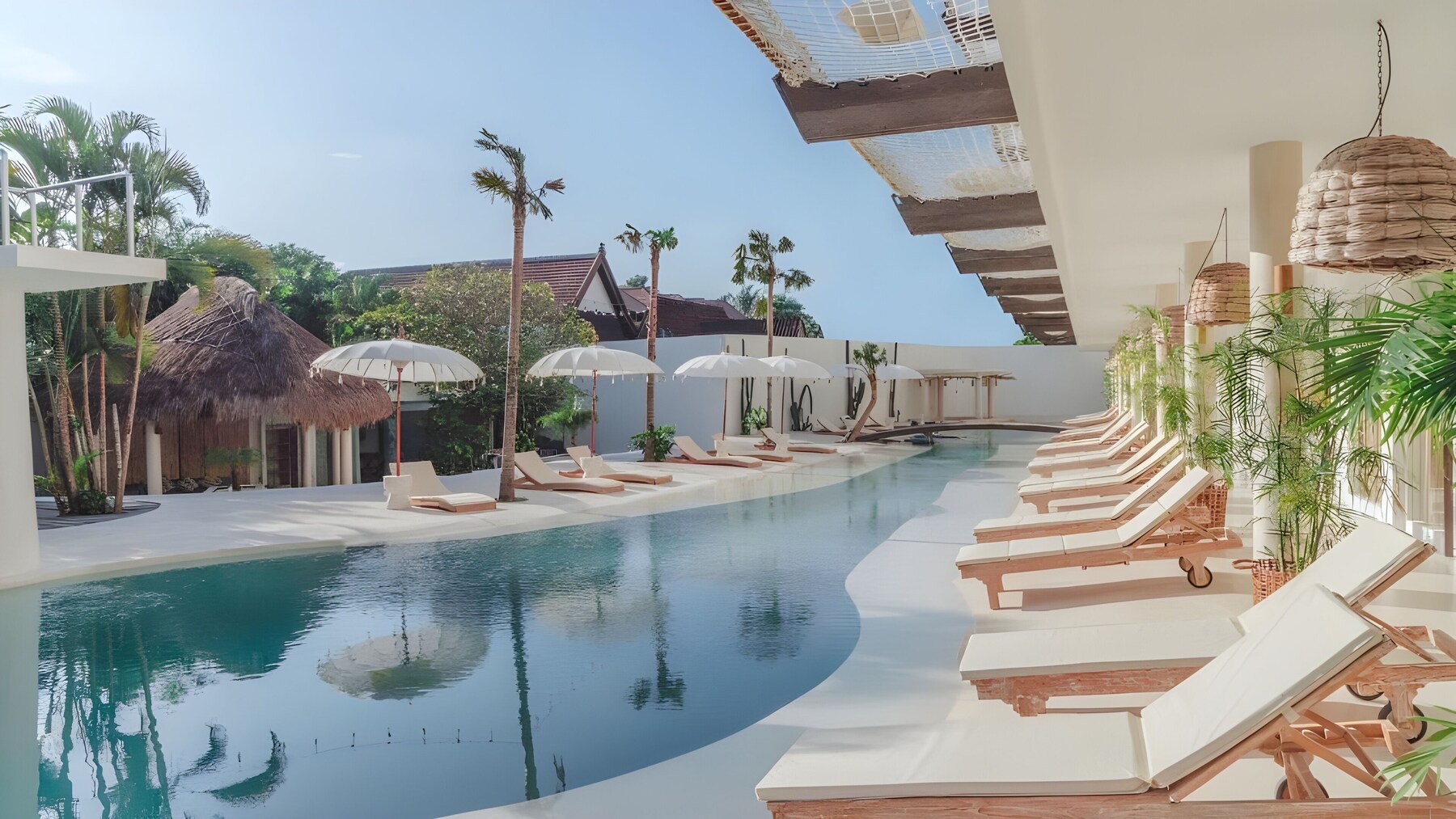 3 outdoor pools