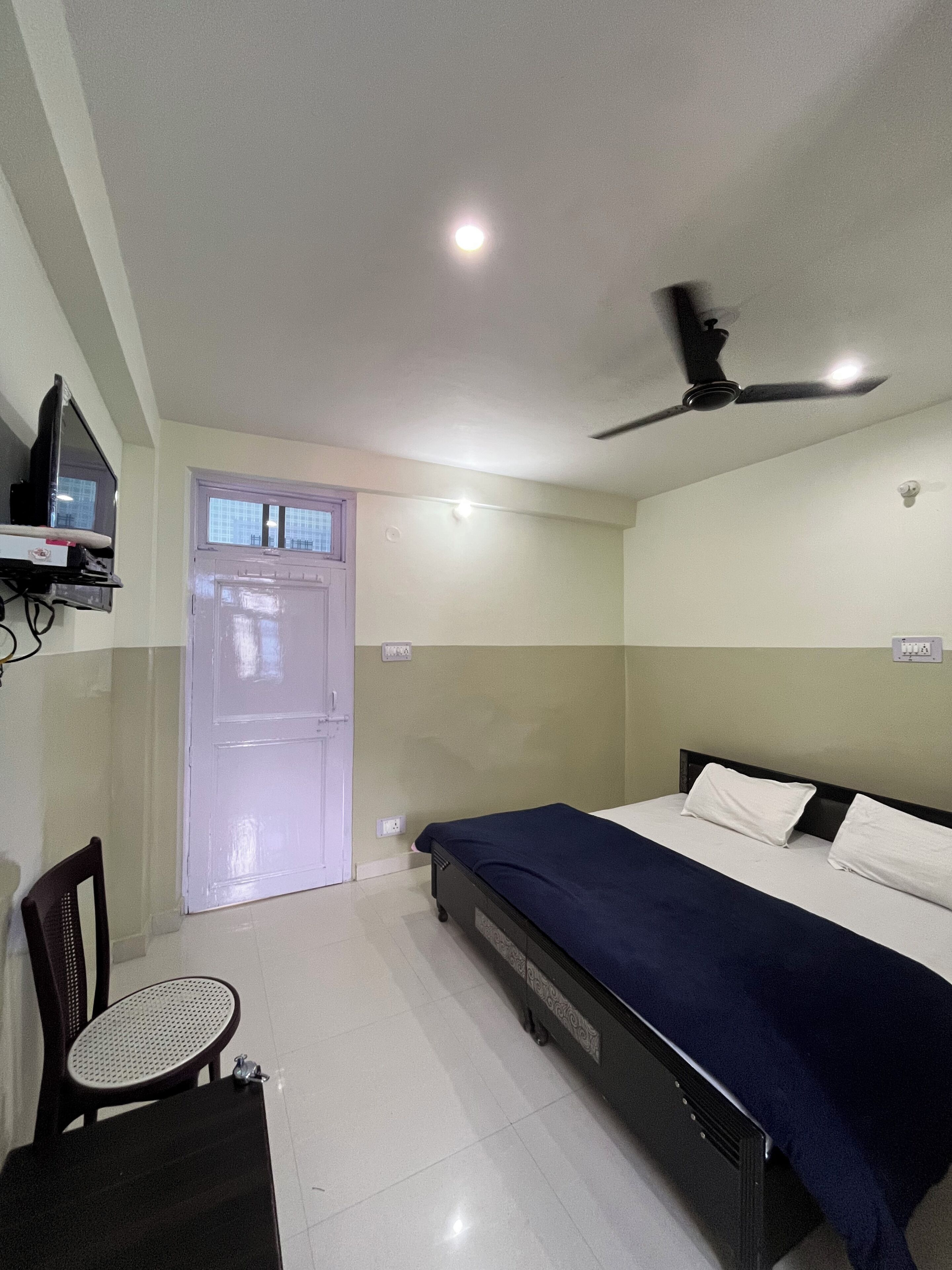 Deluxe Double Room, Mountain View | Free WiFi