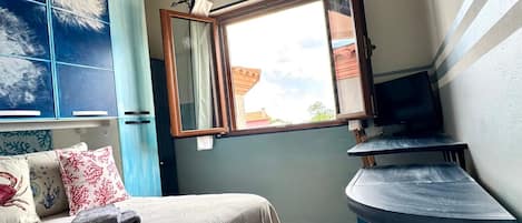 2 dormitorios, tabla de planchar con plancha, wifi y ropa de cama