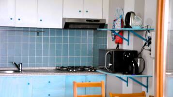 Fridge, microwave, toaster