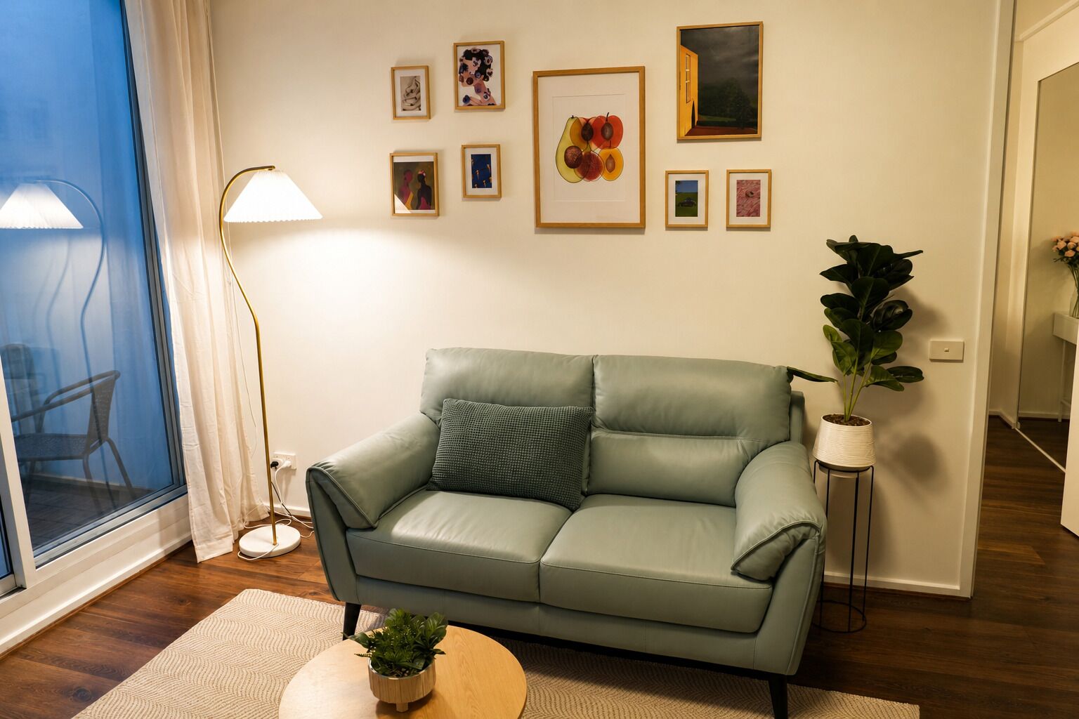 Cozy 1 Bedroom Apartment W Private Balcony - Kensington