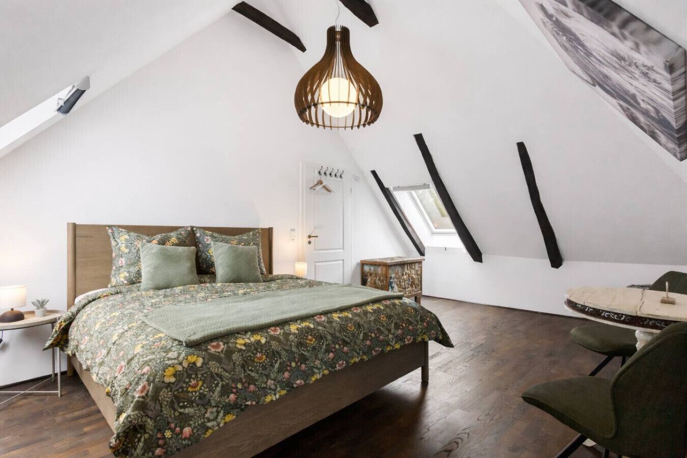 4 Schlafzimmer, kostenloses WLAN, Bettwäsche