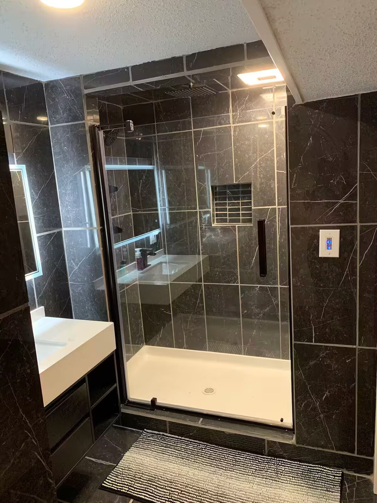 Shower, towels, toilet paper