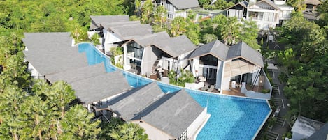 บริเวณภายนอก