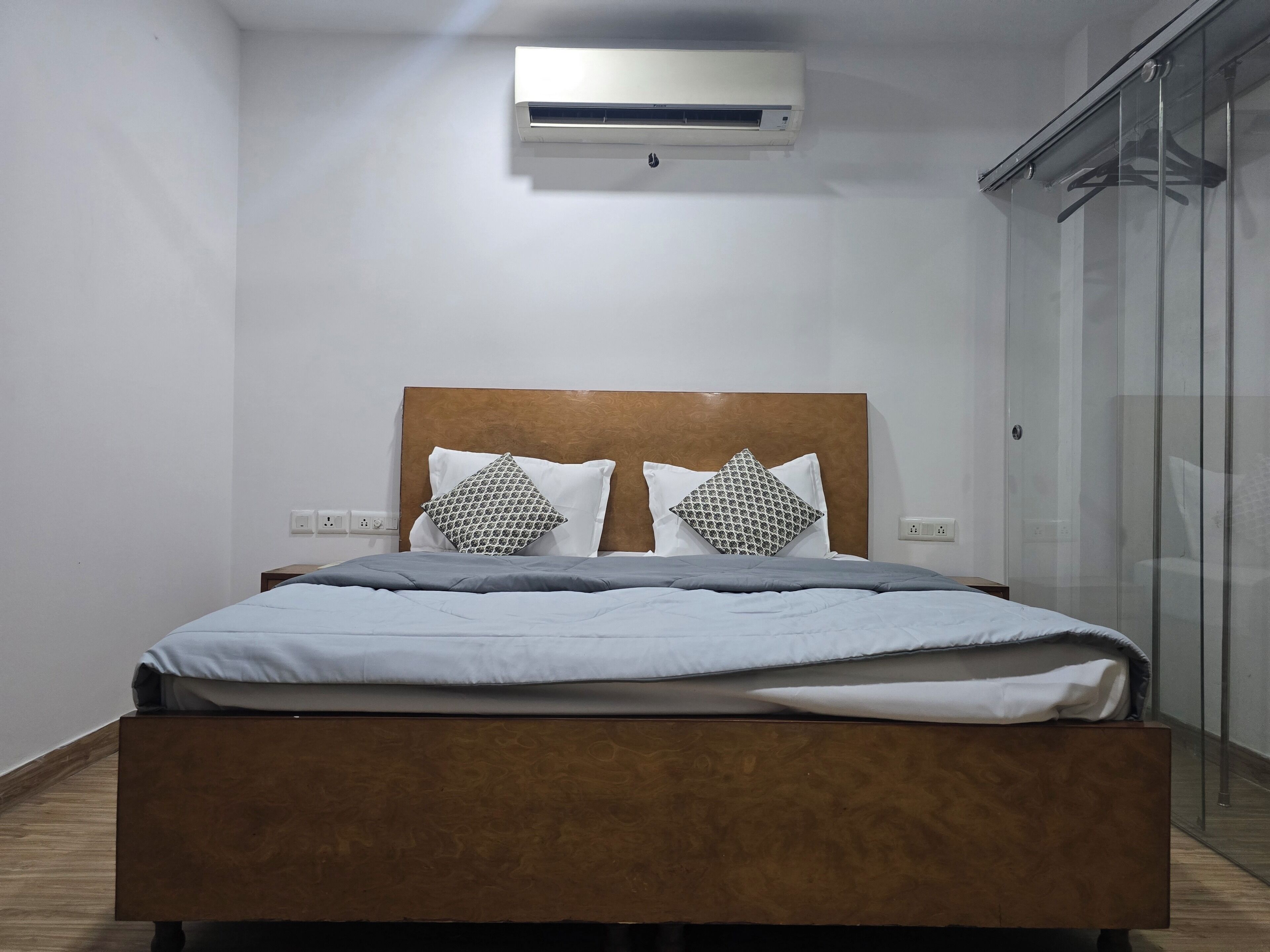 Habitación Deluxe doble | Escritorio, espacio para trabajar con un portátil, wifi gratis